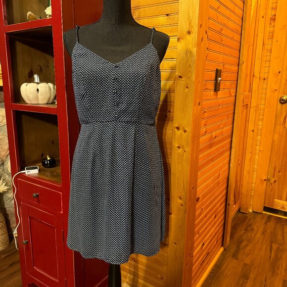 Maurices Sleeveless Polk Dot Dress Size M Lined Dark Blue White - Picture 1 of 6